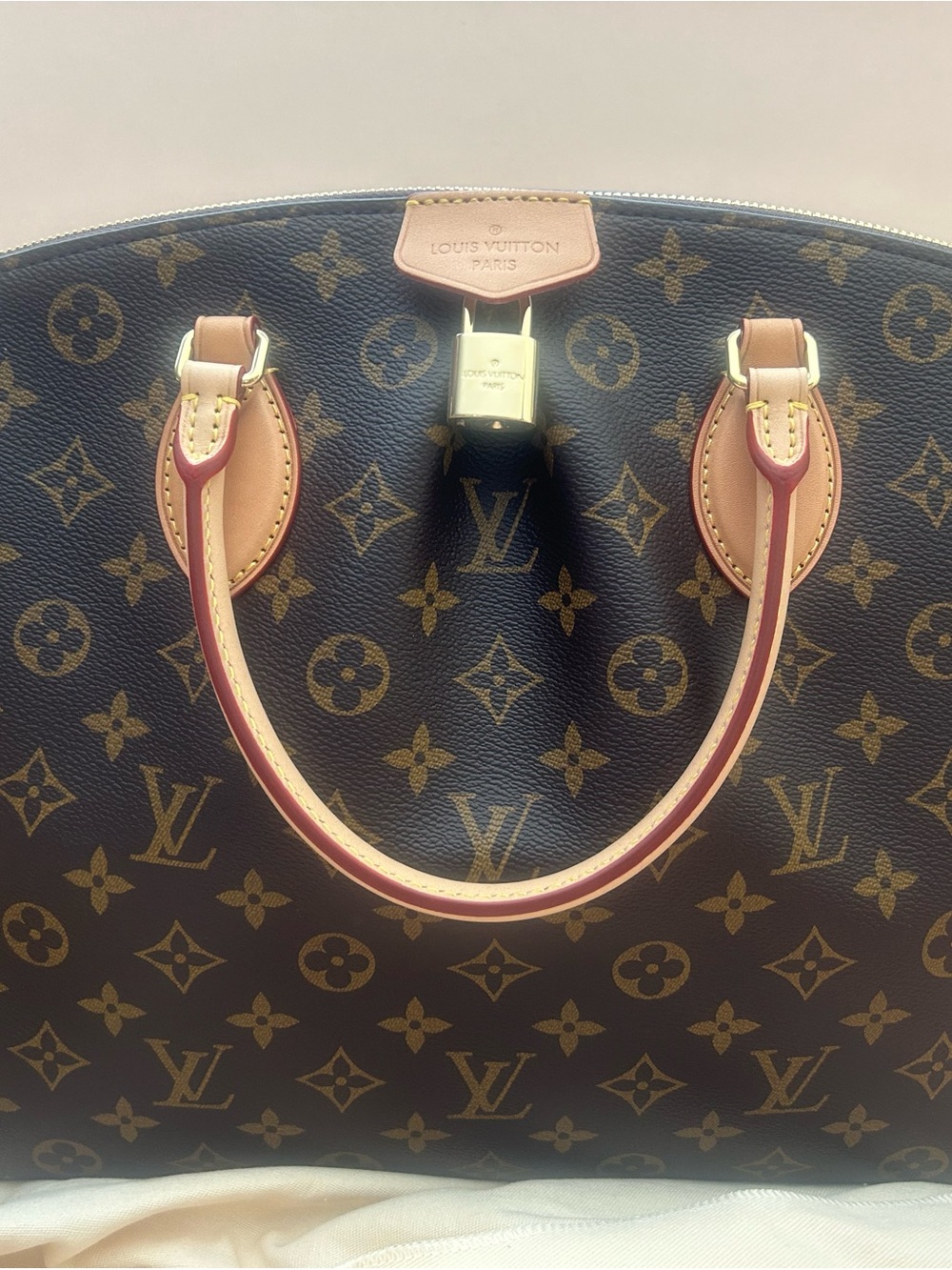 Louis Vuitton Monogram BOETIE MM. Never used